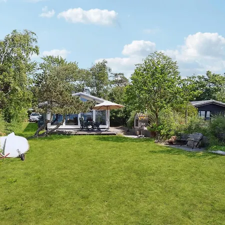 Holiday home Beautiful In With Wifi